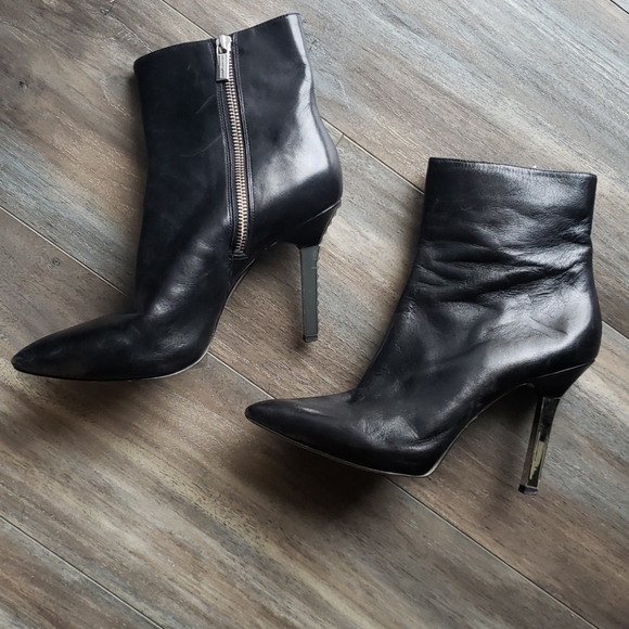 Michael Kors Shoes - Michael Kors leather boots 8.5